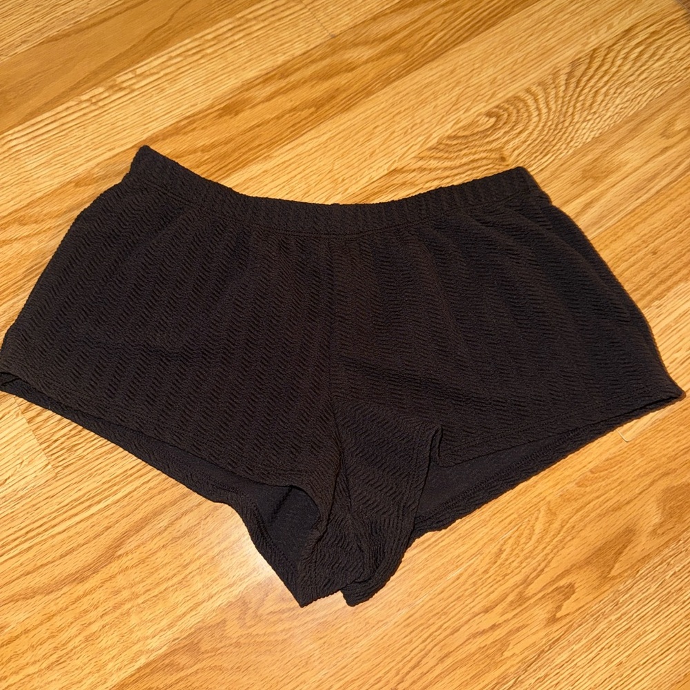 No Boundaries Black Textured Shorts